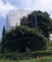 House of La Marrana (bush house)